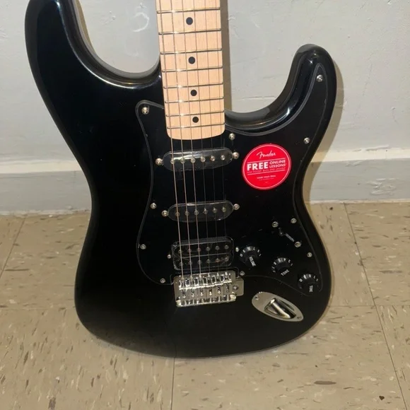Brand New Squier Sonic Stratocaster HSS Electric Guitar - Black - Unopened - Picture 2 of 6